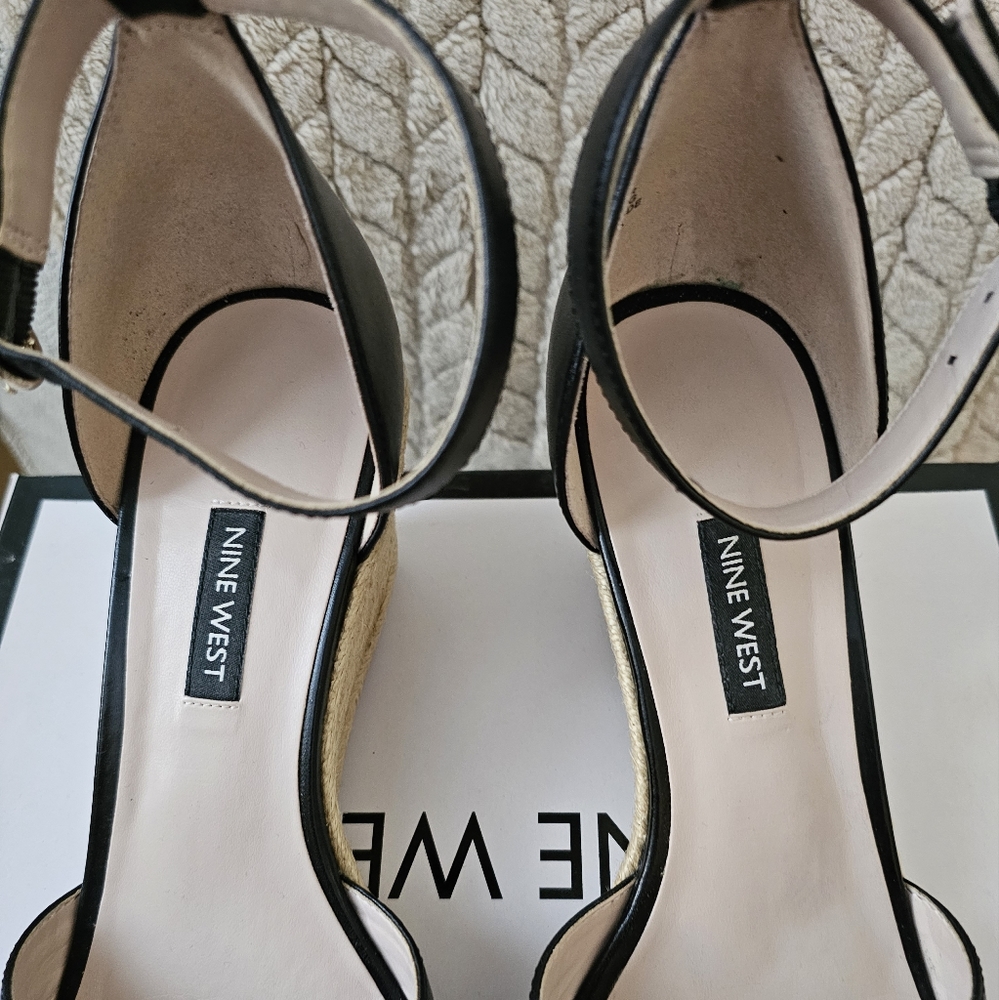 Nine West Sandals - Picture 3 of 6